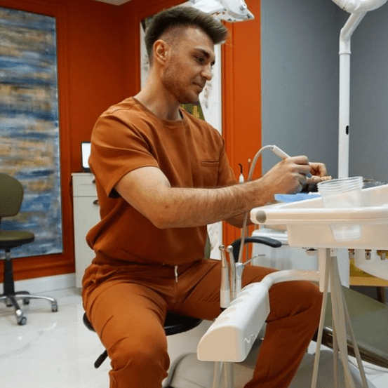 Bisiklet Yaka Düz Paça Scrubs Takımı